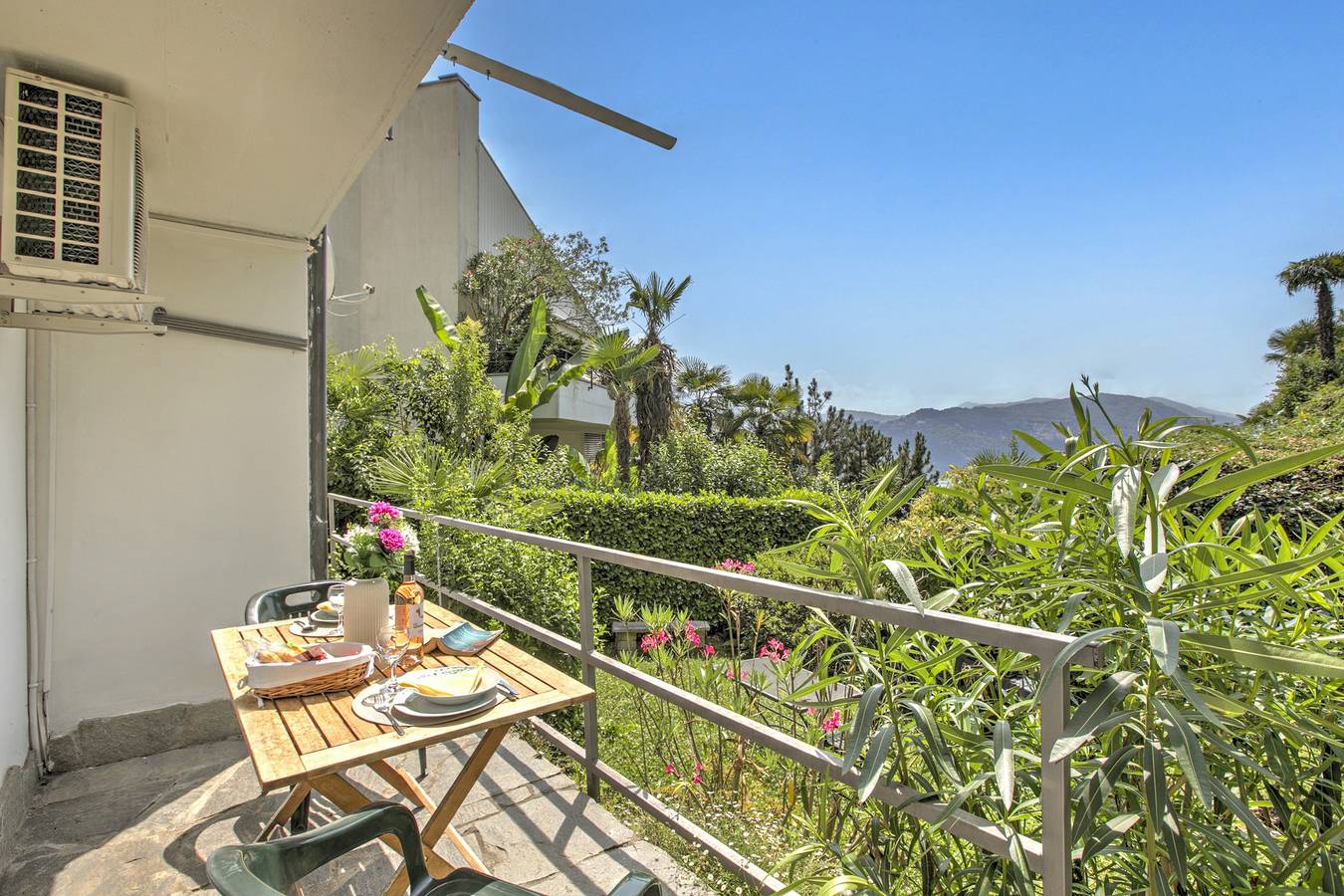 Ganze Wohnung, Apartment View And Pool in Agno, Luganersee