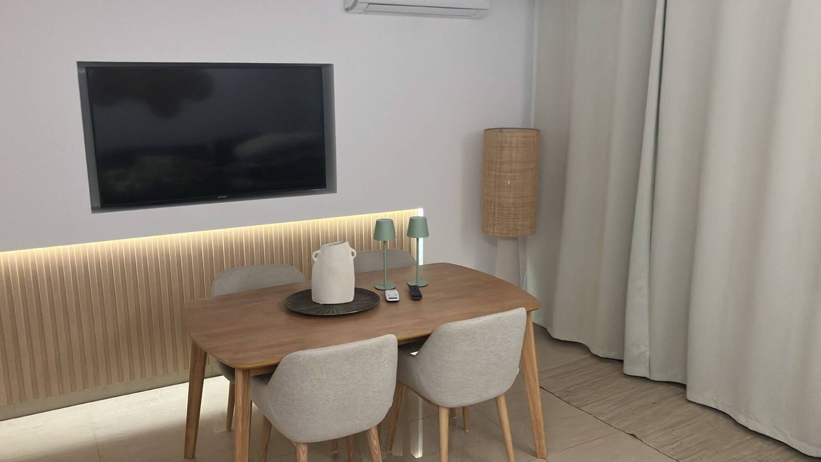 Appartement entier, Appartement « Marina Mar » avec piscine partagée, Wi-Fi et climatisation in Vilamoura, Quarteira