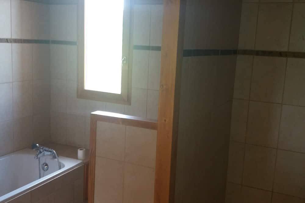 Maison pour 6 pers.+ bébé Lac du Bourget in Conjux, Région de Chambéry