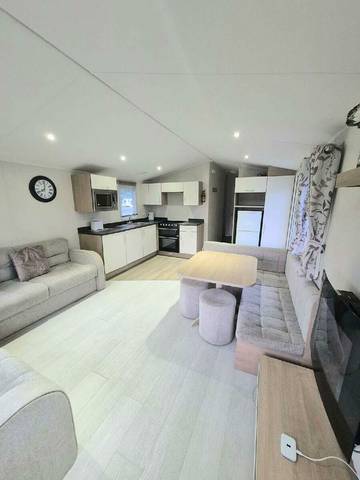 Bungalow for 8 People in Minehead, Exmoor, Photo 3