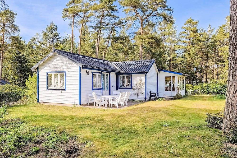 Gemütliches Haus mit 1 Schlafzimmer in. in Ahus, Schwedische Ostsee