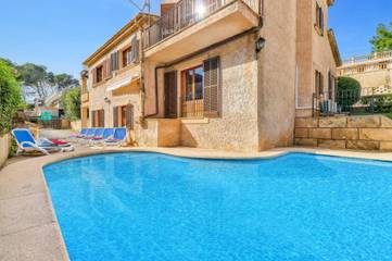Villa in Cala Sant Vicenc, Pollença für 8 