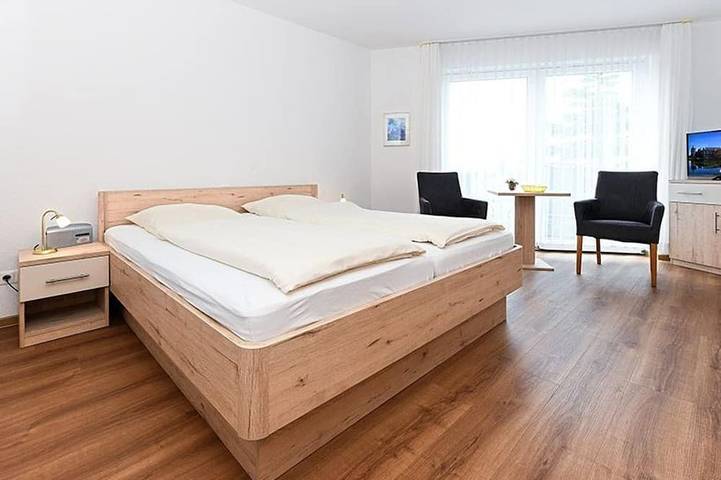 B&B für 2 Personen, mit Balkon in Neuharlingersiel