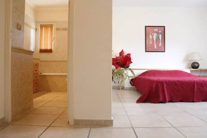 Location de vacances pour 12 personnes, avec terrasse et jardin à Meynes - 3