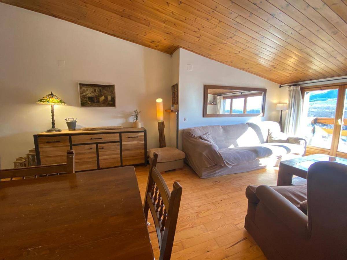 Apartamento entero, Ático en Llivia espacioso y acogedor in Llivia, Parque Natural Regional de los Pirineos Catalanes