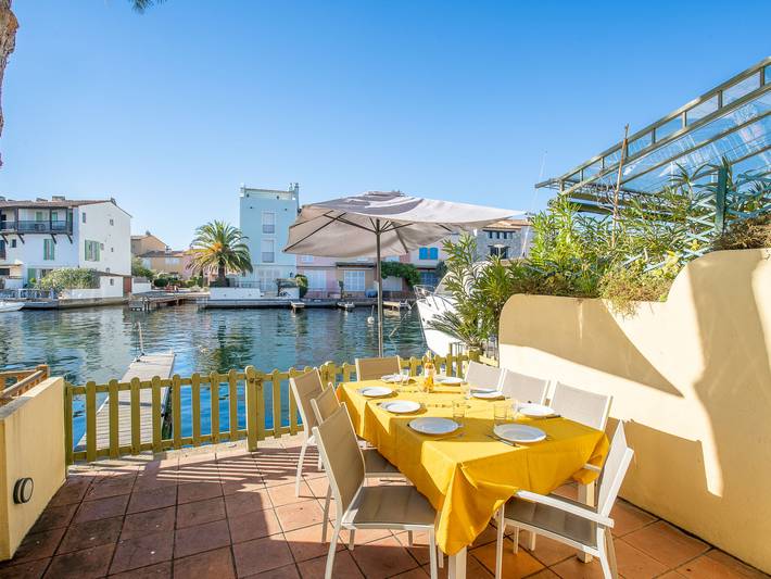 Bleu Azur in Port Grimaud, Grimaud