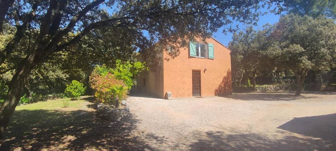 Gîte pour 4 personnes, avec piscine et jardin à Tavernes - 2