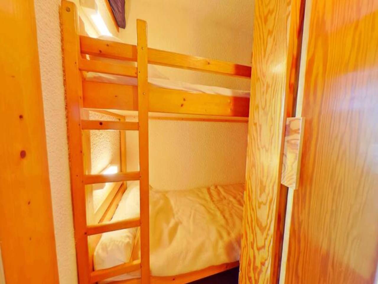 Entire apartment, Apartment in Resort Center with Balcony in Les Saisies, Albertville region