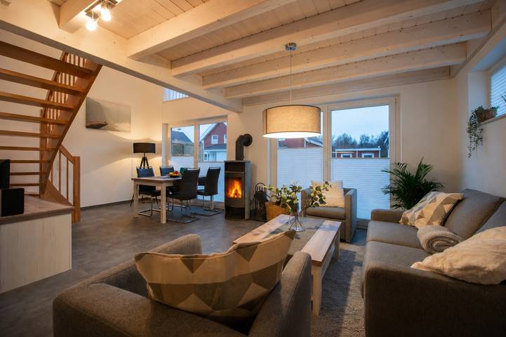 Holiday home for 5 people, with sauna and hot tub as well as terrace and garden - 1