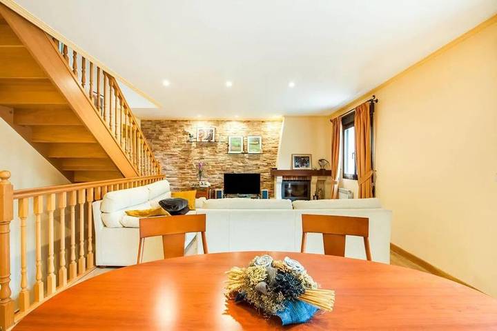 Chalet para 6 personas, con jardín y jacuzzi en Pirineo Navarro - 3