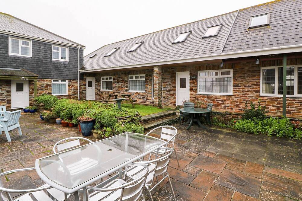 Cottage for 4 People in Harlyn, Cornwall