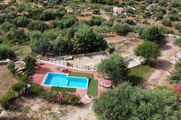 Chalet para 6 Personas en Oliena, Provincia de Nuoro, Foto 4