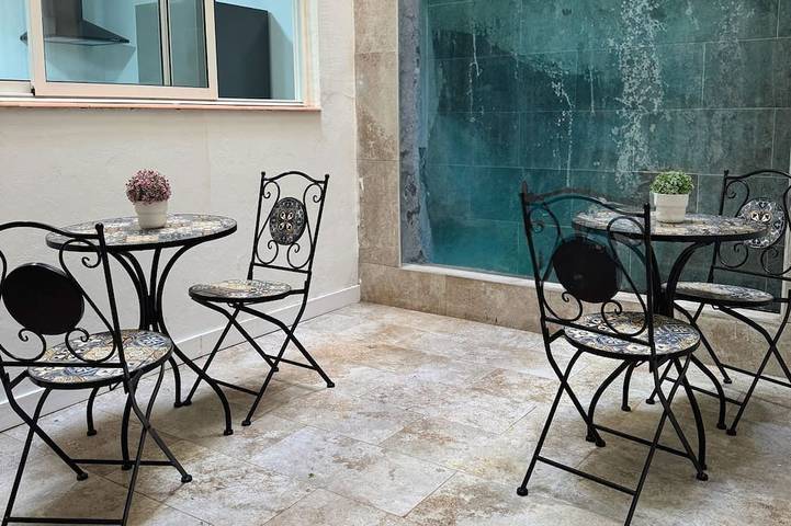 Entire apartment, Costa by Hawkins Algeciras in Algeciras, Costa de la Luz