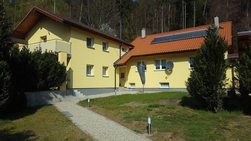 Ferienwohnung für 10 Personen, mit Garten in Trippstadt