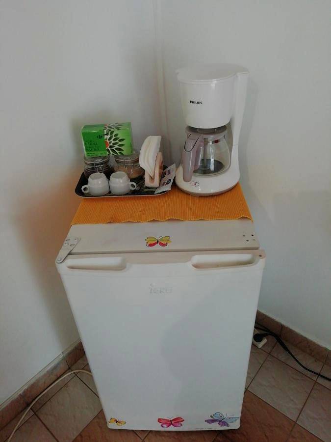 Chambre d’hôte pour 2 personnes, avec jardin à Baie-Mahault - 4