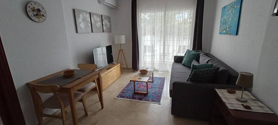 Apartamento para 4 personas, con balcón en Arroyo de La Miel