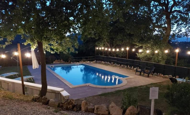 Gîte pour 2 personnes, avec piscine et jardin à Fabriano - 3