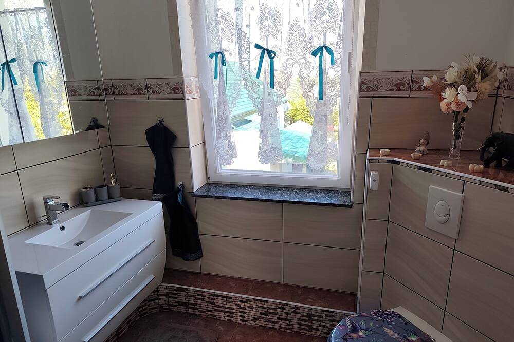 Ganze Wohnung, Schöne große Ferienwohnung im Grünen in Rüdersdorf bei Berlin, Märkische Schweiz-Oderland