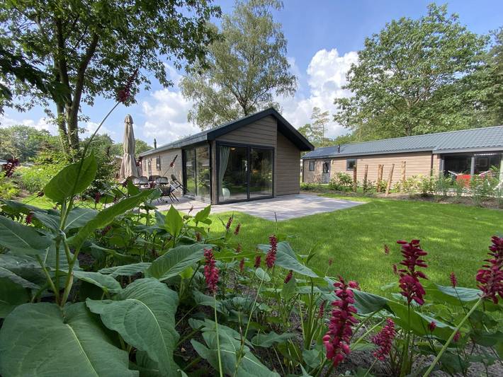 Ferienhaus für 6 Personen, mit Garten und Terrasse sowie Pool - 1