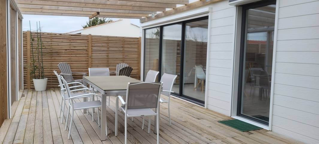 Gîte pour 5 personnes, avec terrasse dans Plage Clemenceau La Tranche Sur Mer - 2