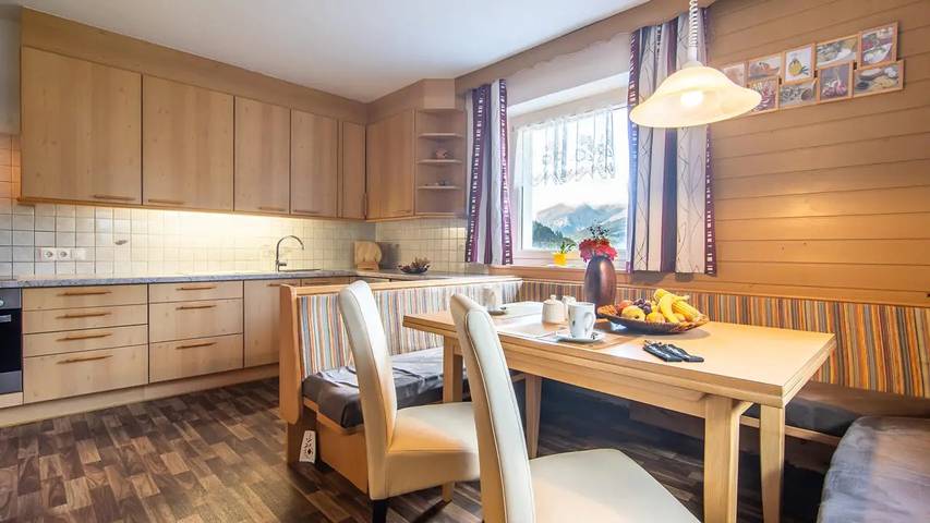 Ferienwohnung für 8 Personen, mit Terrasse, mit Haustier in Tobadill - 4