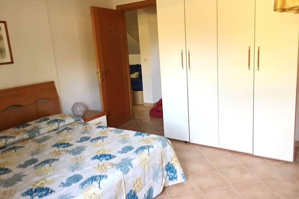 Relaxation in the beautiful countryside of Bracciano!  Swimming pool, comfort and nature in Bracciano, Braccianosee