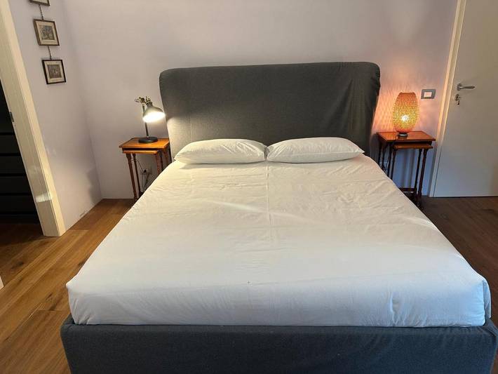 Appartamento per 2 persone, con Giardino e Piscina nonché Panorama a Piacenza