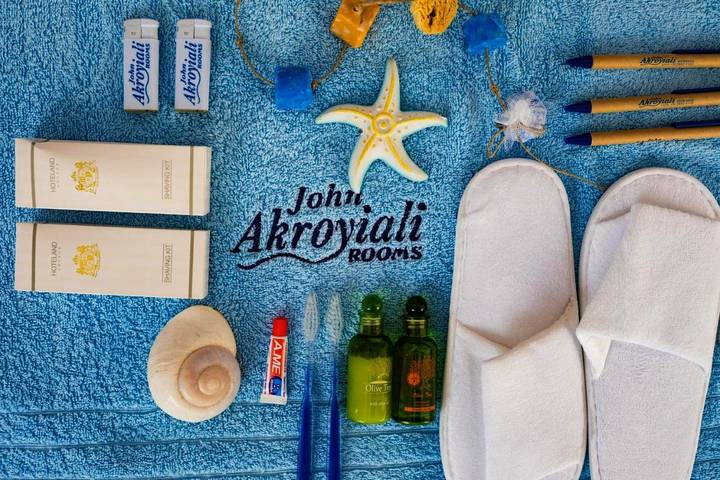 Hôtel pour 3 personnes, avec terrasse dans Loutró