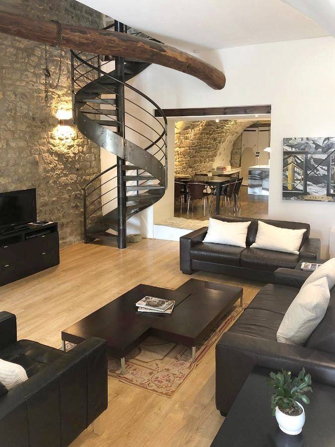 Villa Authentique et Architecturale - Centre Ville in Forcalquier, Parc naturel régional du Luberon