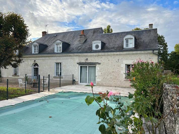 Appartement de vacances pour 4 personnes, avec jardin et piscine ainsi que terrasse et vue