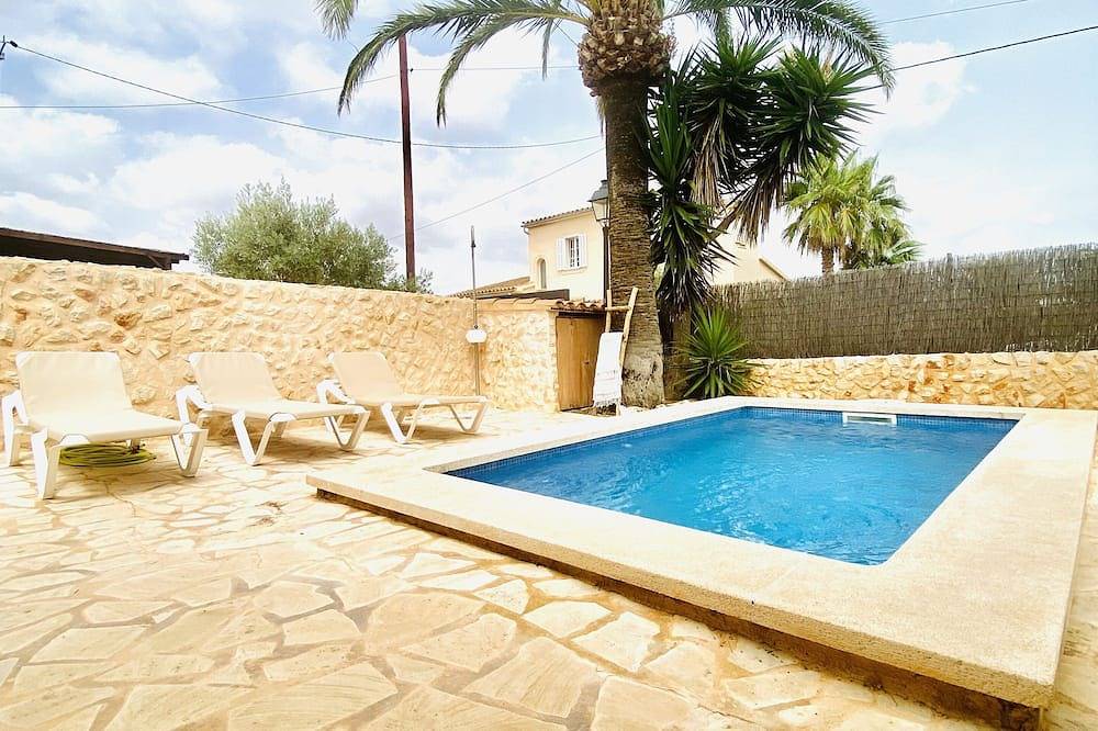 \"Villa Maria\" for 6 people with pool & walking distance to the beach in Cala Llombards, Santanyí