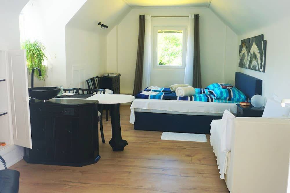 Ferienhaus Black & White in Bromberg (Österreich), Wiener Alpen in Niederösterreich