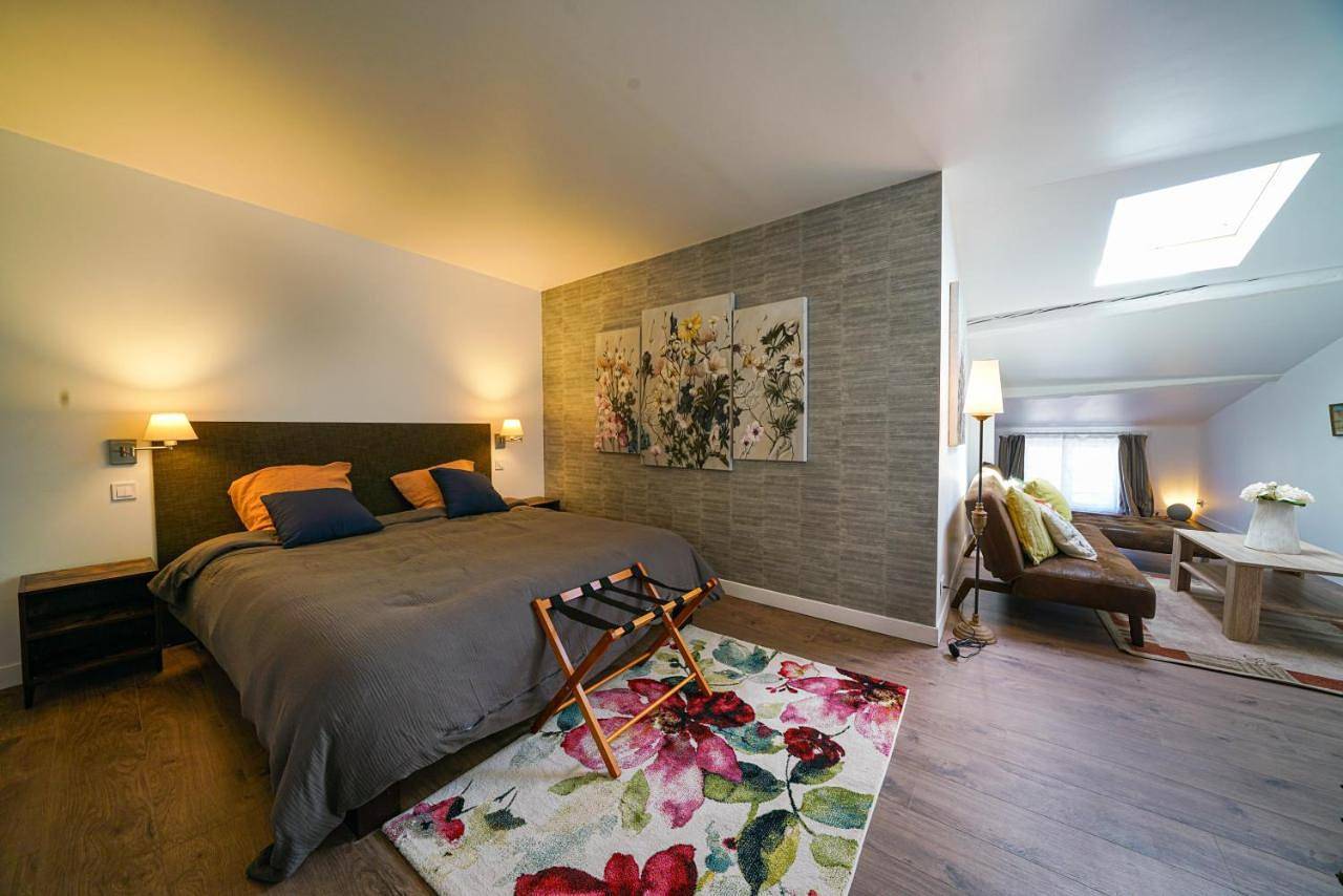 Double Room with Private Bathroom in Nizas, Côte méditerranéenne (France)