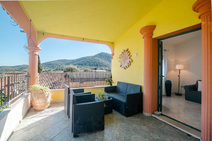 Casa vacanza per 2 persone, con giardino a Budoni