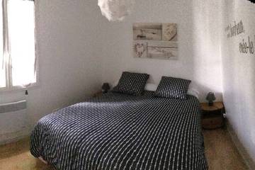 Location de vacances pour 4 personnes, avec jardin et terrasse à Corme-Royal