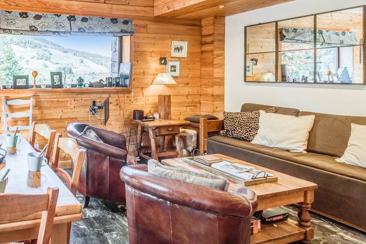 Chalet pour 6 personnes, avec terrasse, adapté aux familles à Megève