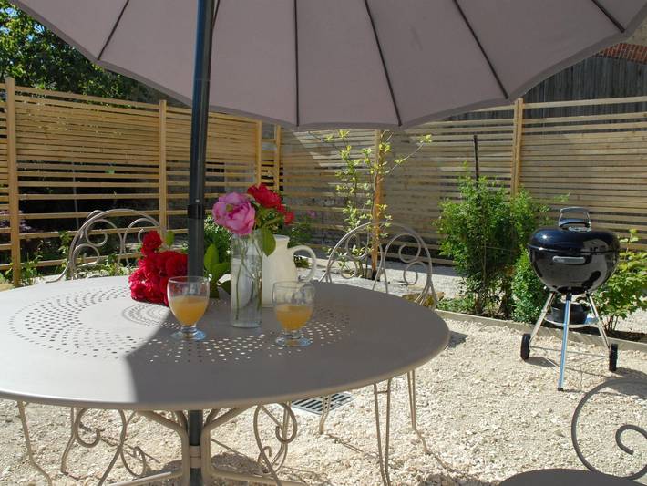 Gîte pour 5 personnes, avec terrasse à Villars-et-Villenotte