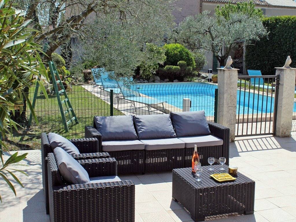 Casa de vacaciones en Maillane con piscina. in Maillane, Region de Arles