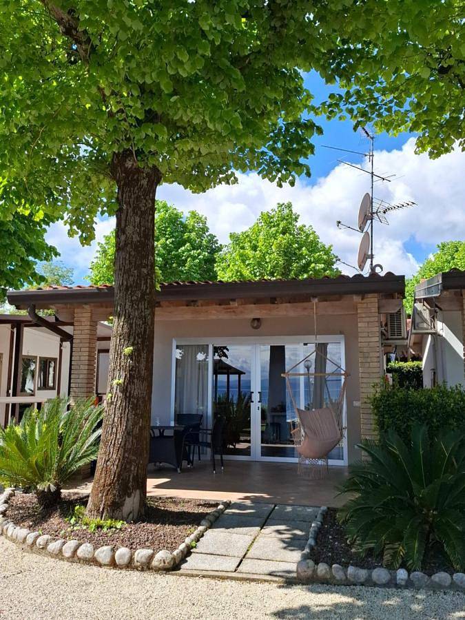 Villaggio Turistico dei Tigli in Padenghe sul Garda, Prealpi Gardesane