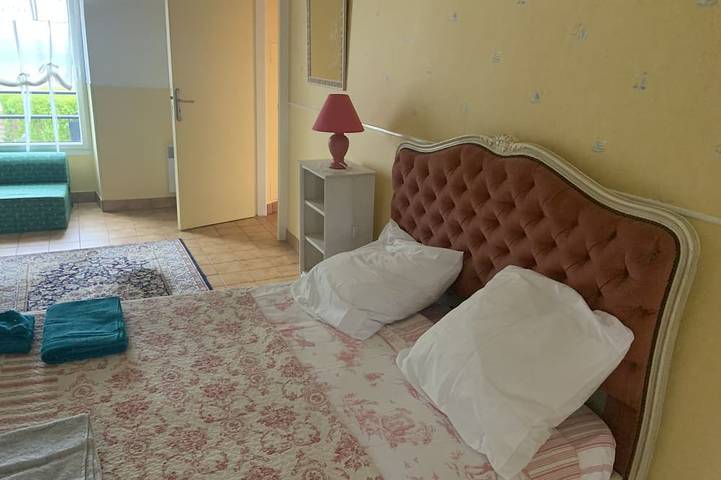 Location de vacances pour 4 personnes, avec jardin à Saint-Père-Marc-en-Poulet - 3