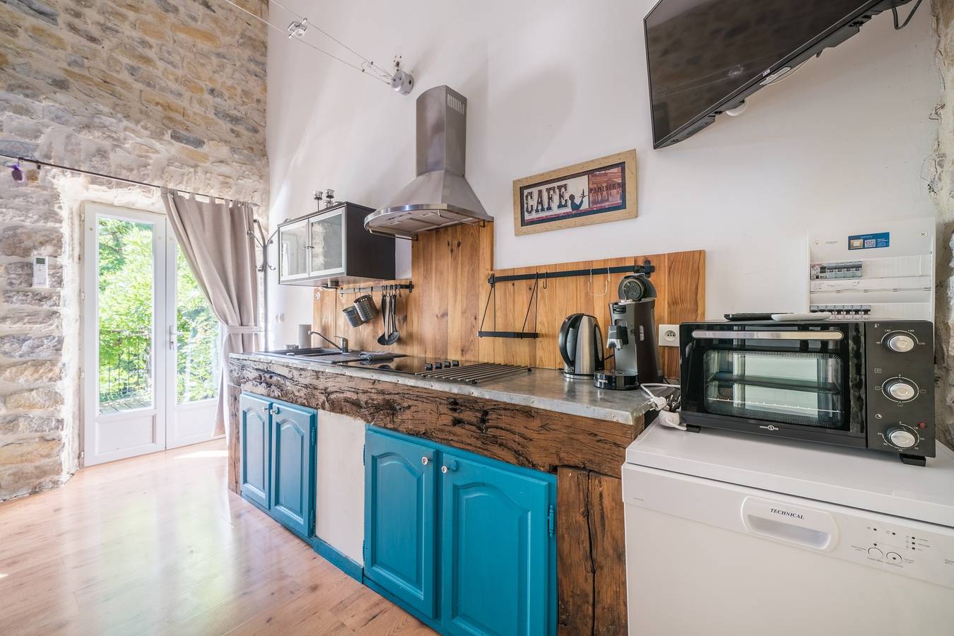 Ganze Wohnung, Les Magnans - Grospierres in Grospierres, Ardèche