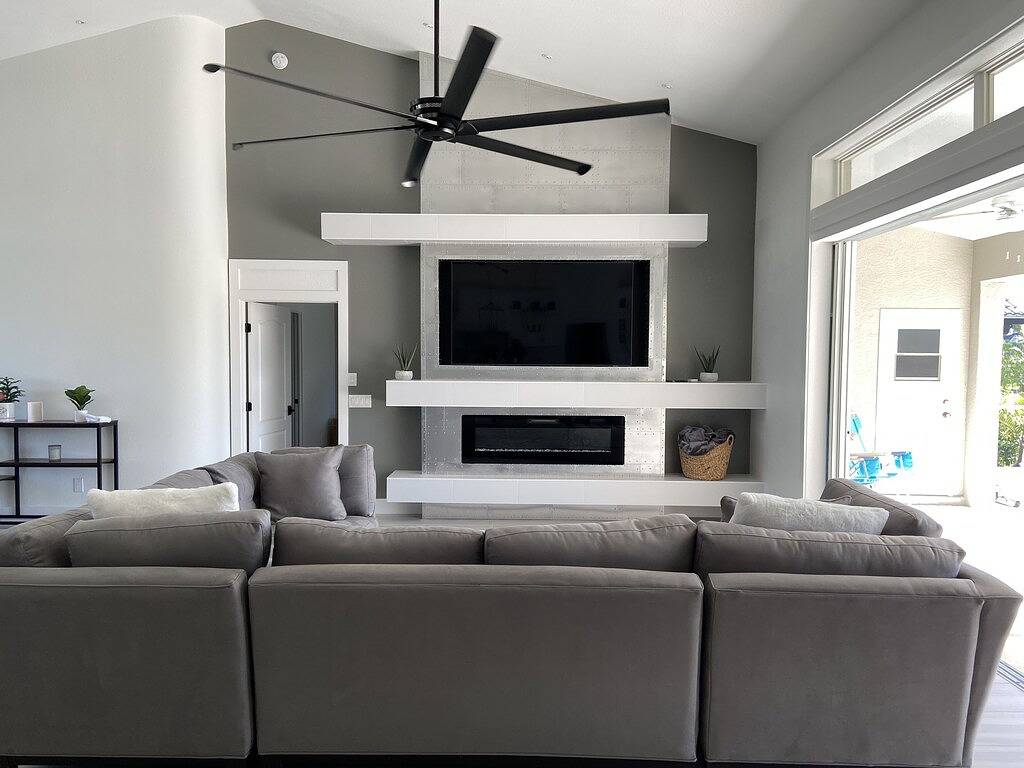 Wow! Luxury Punta Gorda waterfront home; Heated Pool, golf community; Wow factor in Punta Gorda, Charlotte County