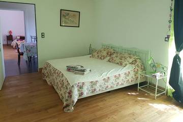 Maison D’hôte pour 6 Personnes dans La Jaille-Yvon, Région de Segré, Photo 4