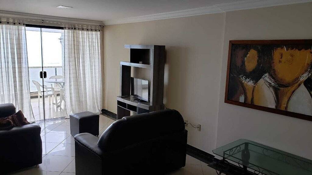 Ganze Wohnung, Praia do Morro - 04 bedrooms beachfront, for 10 people guarapari in Guarapari, Região Metropolitana da Grande Vitória