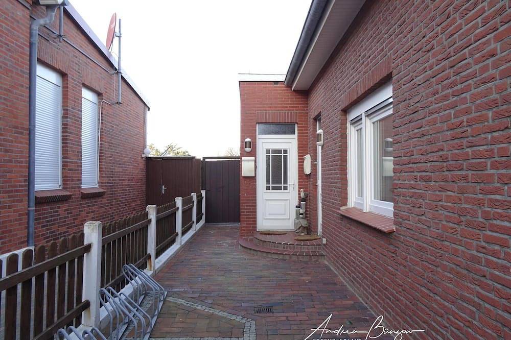 Zentral gelegene Ferienwohnung für 3 Personen, Hund willkommen — Bild 2
