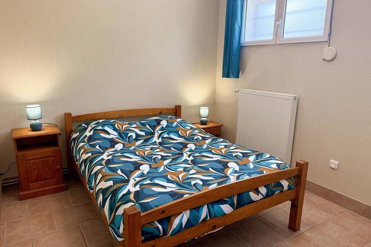 Ebenerdiges Ferienhaus, Parkplatz, Haustiere Ok - 4 Pers. in Romorantin-Lanthenay, Sologne