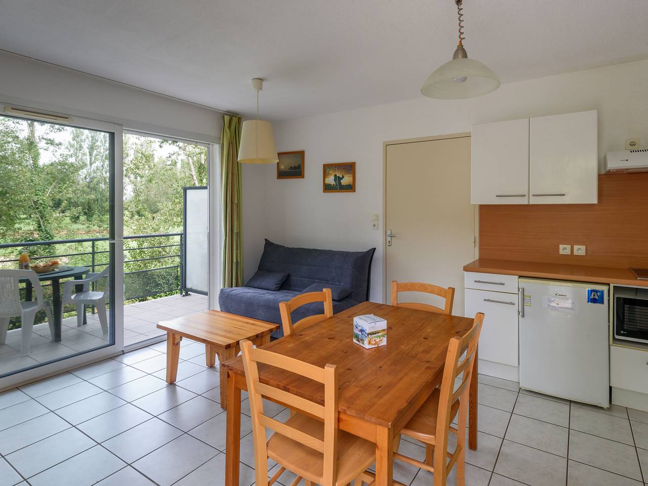 Appartement entier, Appartement de vacances pour 4 personnes avec piscine in Rivières, Région d'Albi
