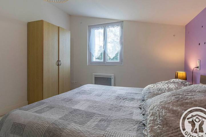 Gîte pour 6 personnes, avec Terrasse dans Saint-Georges-des-Gardes - 4