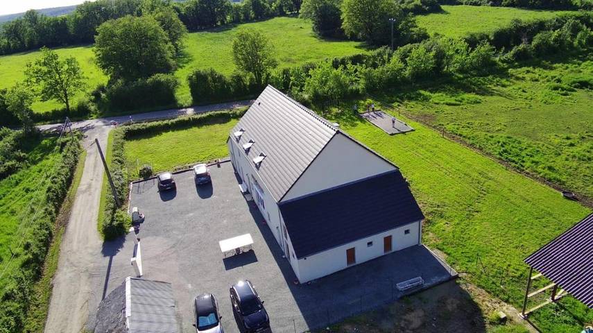 Maison de vacances pour 14 personnes, avec terrasse et jardin