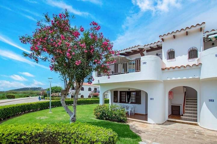 Apartamento de vacaciones para 6 personas, con terraza y piscina - 1